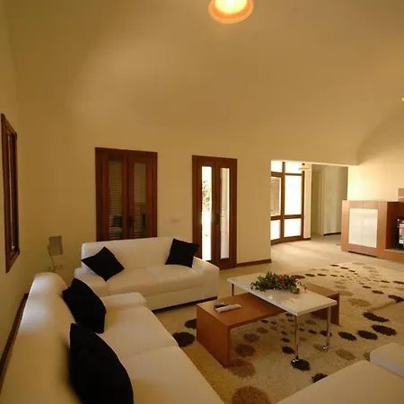 Close To Beachside Titan With Private Pool Villa *