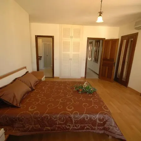 فيلة Close To Beachside Titan With Private Pool *